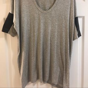 Mason Tops - Grey oversized T-shirt Mason Tops - Grey oversized T-shirt
